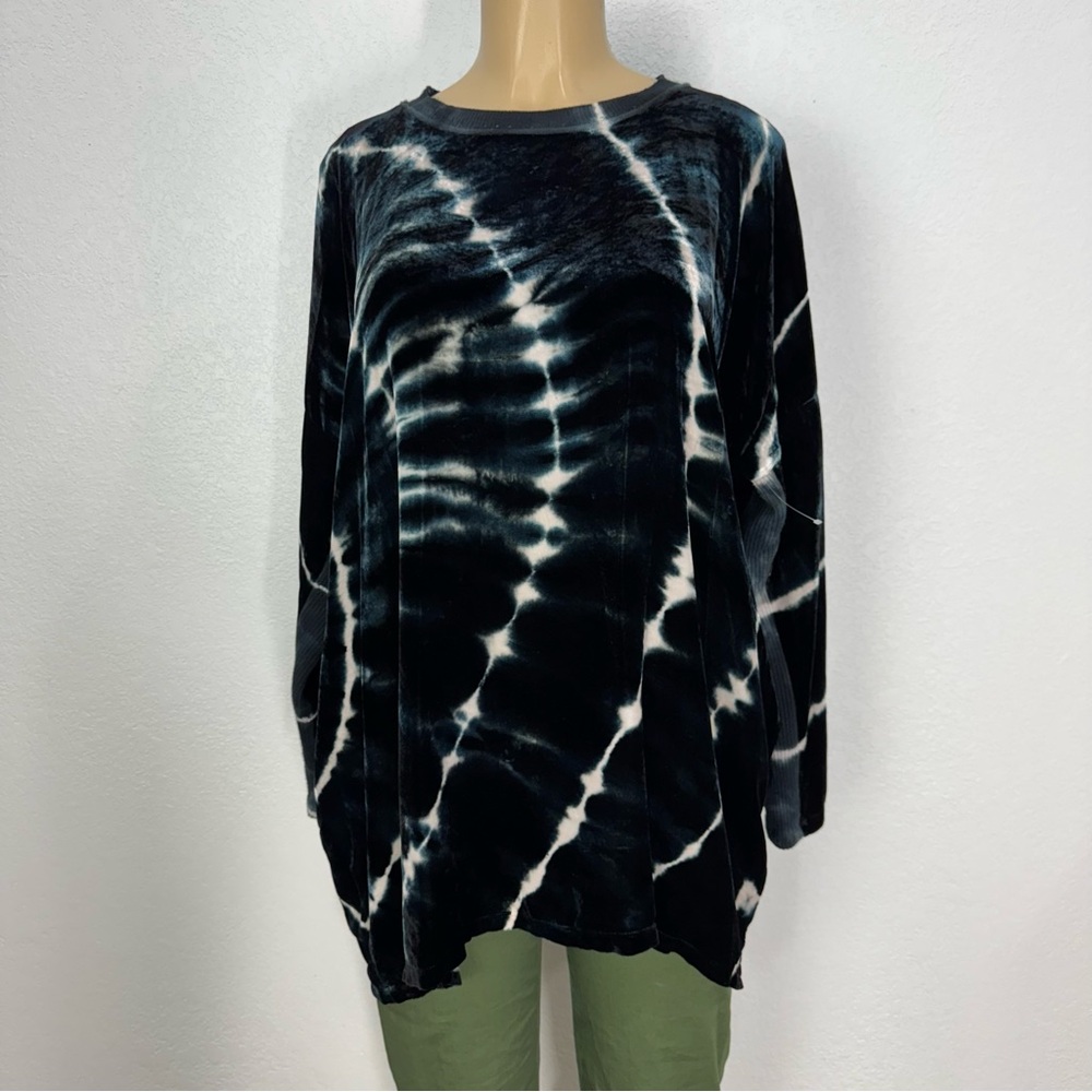 Johnny Was with silk Black and White Oversized tunic shirt Long Sleeve size S